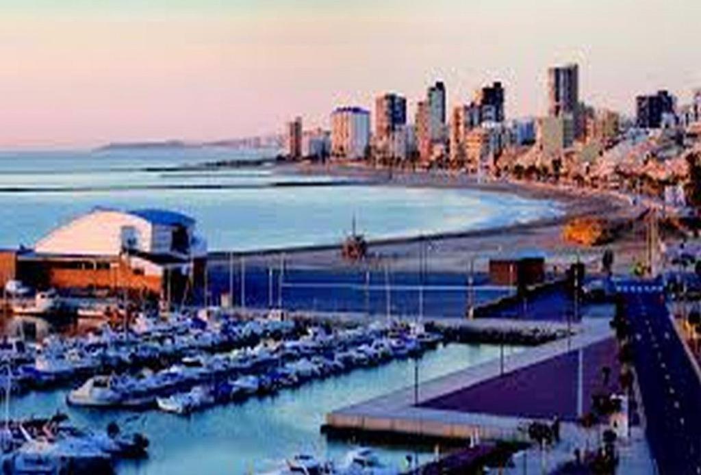 Apartmán Vacaciones Tierra Y Mar El Campello Exteriér fotografie